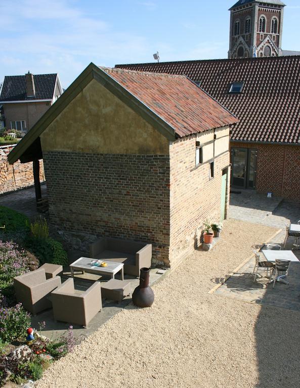 B&B Horpala Heers Bagian luar foto