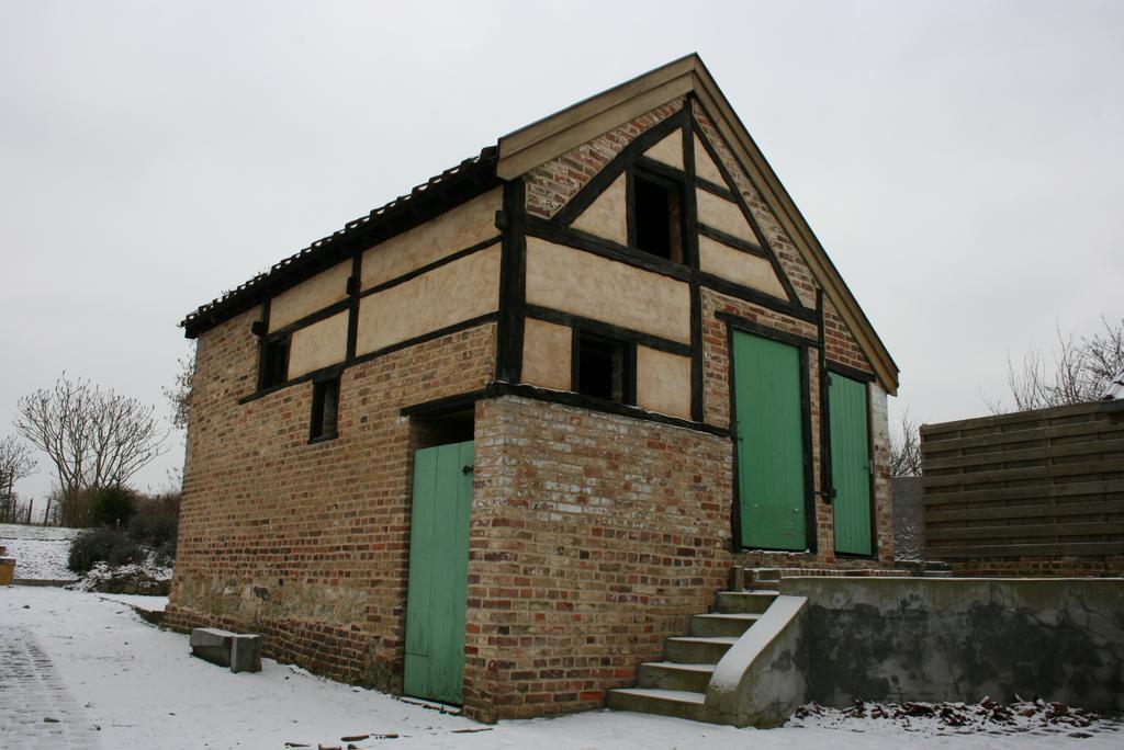 B&B Horpala Heers Bagian luar foto